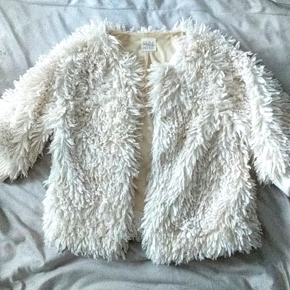 Zara Cream Teddy Crop Sleeve Jacket